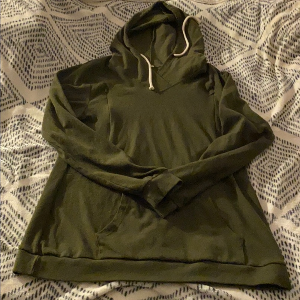 Nursing sweatshirt